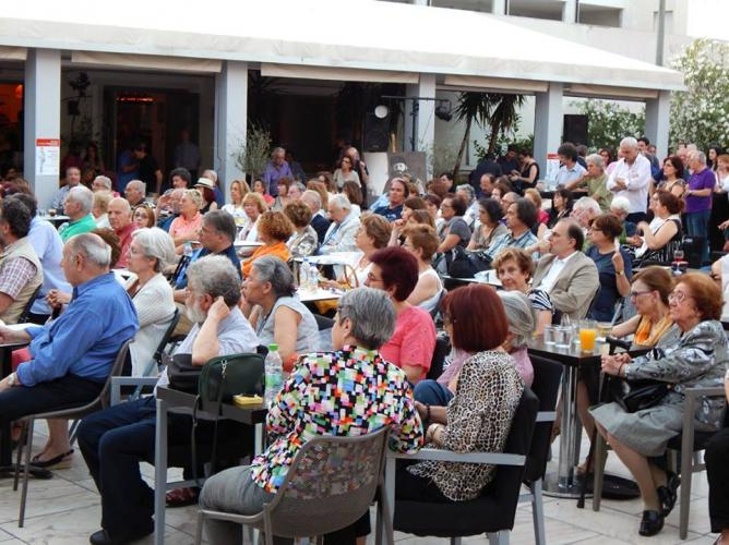 Φωτογραφίες από την παρουσίαση της Τριλογίας του Μπάμπη Κλάρα