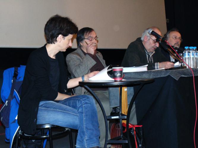 παρουσίαση "K. Marx, κείμενα από τη δεκαετία του 1840-μια ανθολογία"